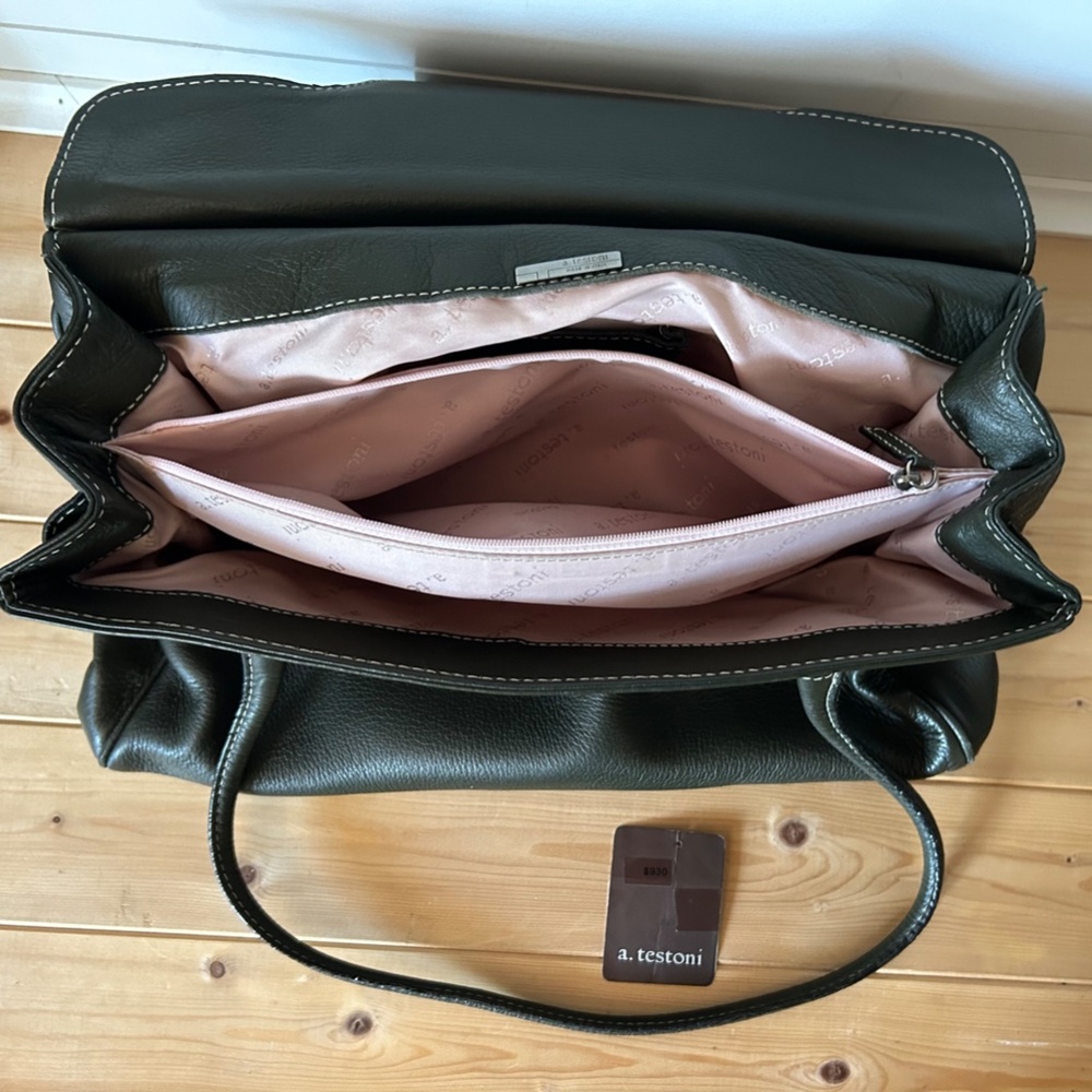 A. Testoni Leather Purse - Picture 6 of 9
